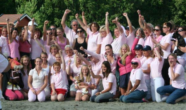 Alle ble oppfordret til å ha på seg rosa til støtte for brystkreftsaken under NM på Nes denne uken.